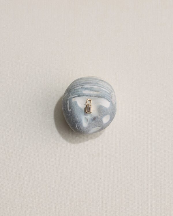 Emerald diamond earring charm - Image 9