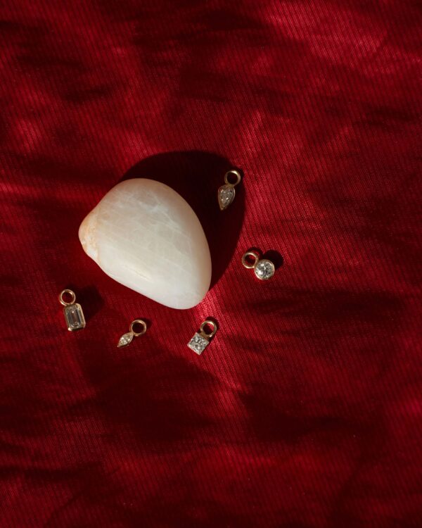 Baguette diamond earring charm - Image 7