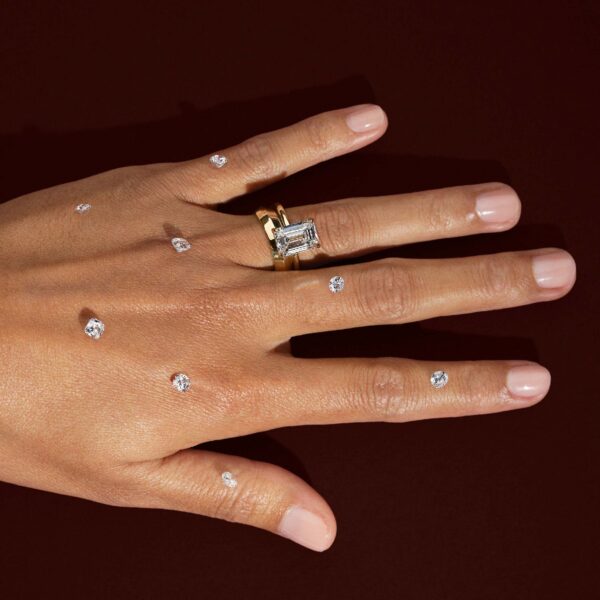 The Audrey Ring - Emerald Solitaire - Image 3