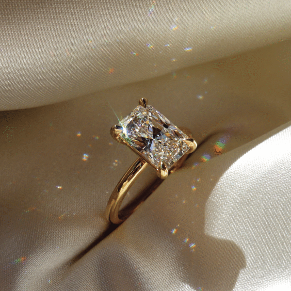 The Vienna Ring - Radiant Solitaire - Image 5