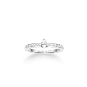Triomphe de Chaumet ring