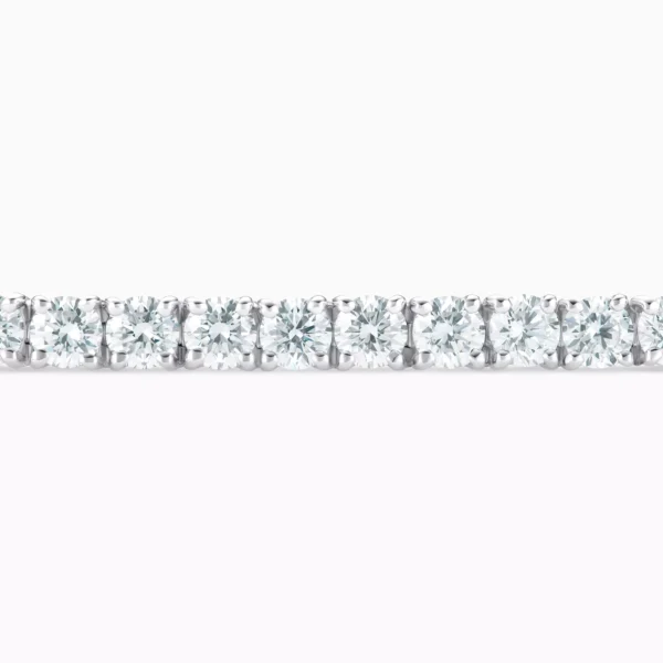 DB Classic Eternity Line Round Brilliant Diamond Bracelet - Image 3